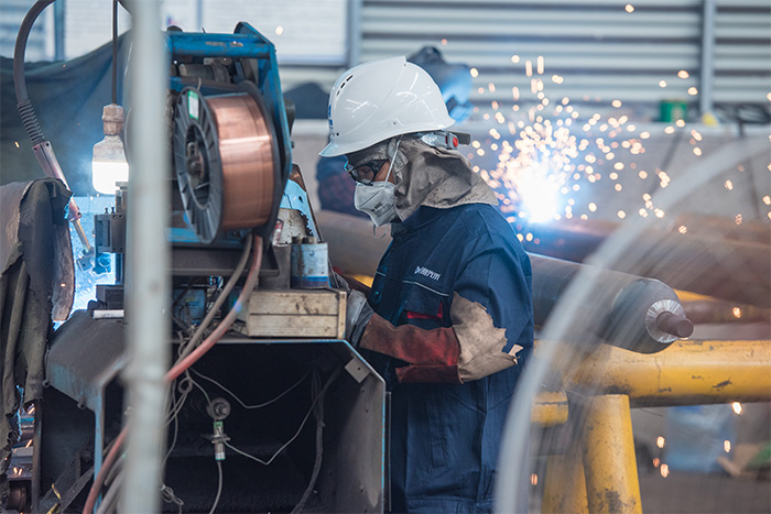 灵武网架焊接车间